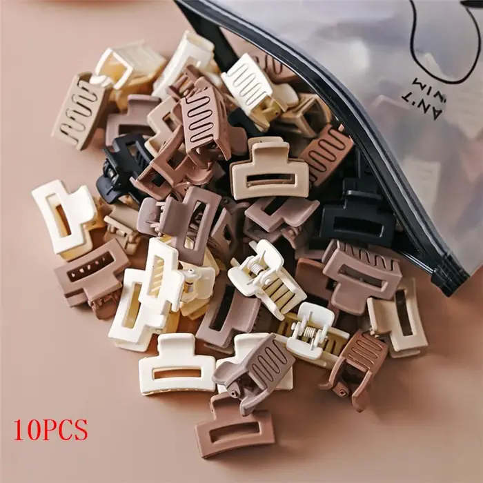 Petites clips beiges mixtes