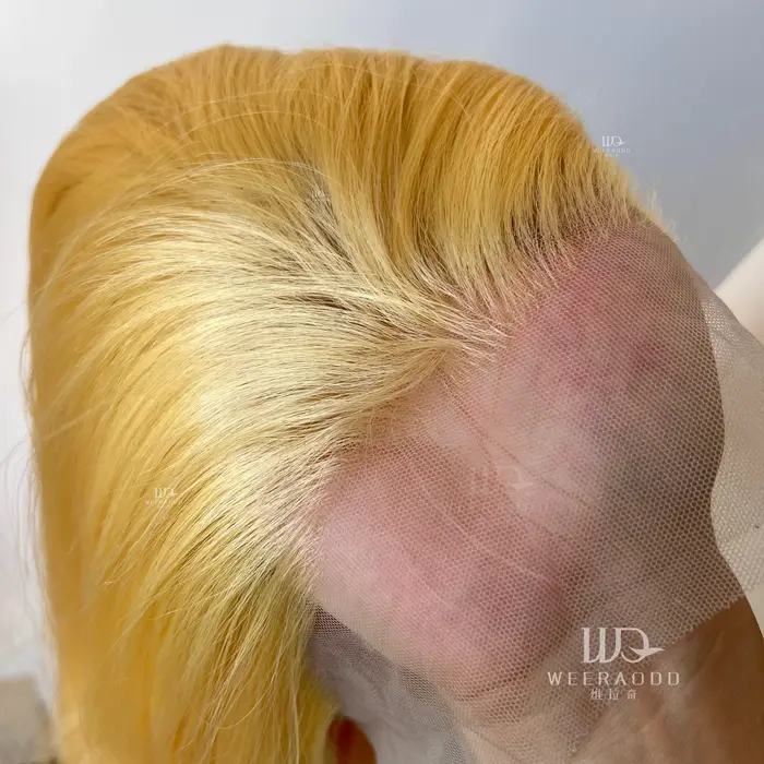 Perruque Lace Front Wig synthétique jaune 26 pouces
