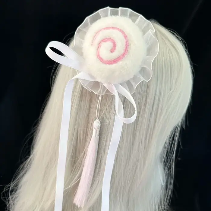 Pince à chignon en dentelle douce en peluche tourbillonnante