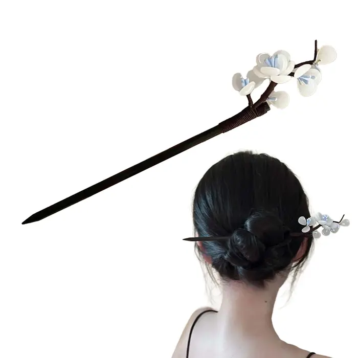 Épingles à cheveux à fleurs blanches