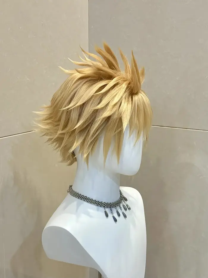 Perruque de cosplay Final Fantasy VII Cloud Strife