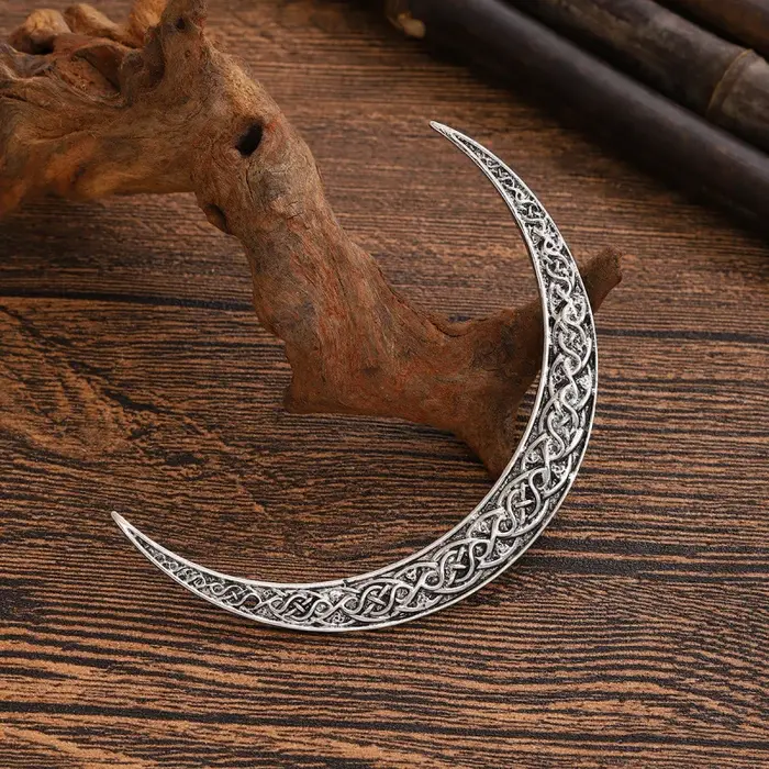 Épingle à cheveux rétro Viking en forme de lune celtique