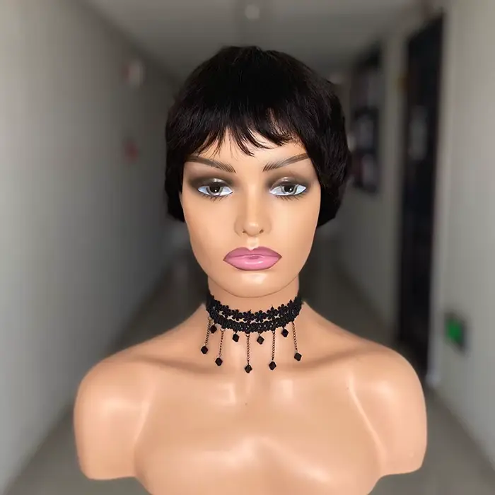Perruques de cheveux humains droites courtes couleur naturelle cheveux brésiliens Remy coupe de luti