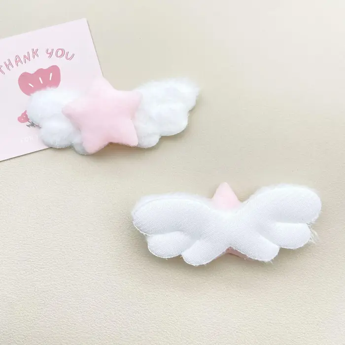 Barrettes à cheveux en forme d'ailes d'ange en peluche pour femmes, pinces à cheveux mignonnes et él