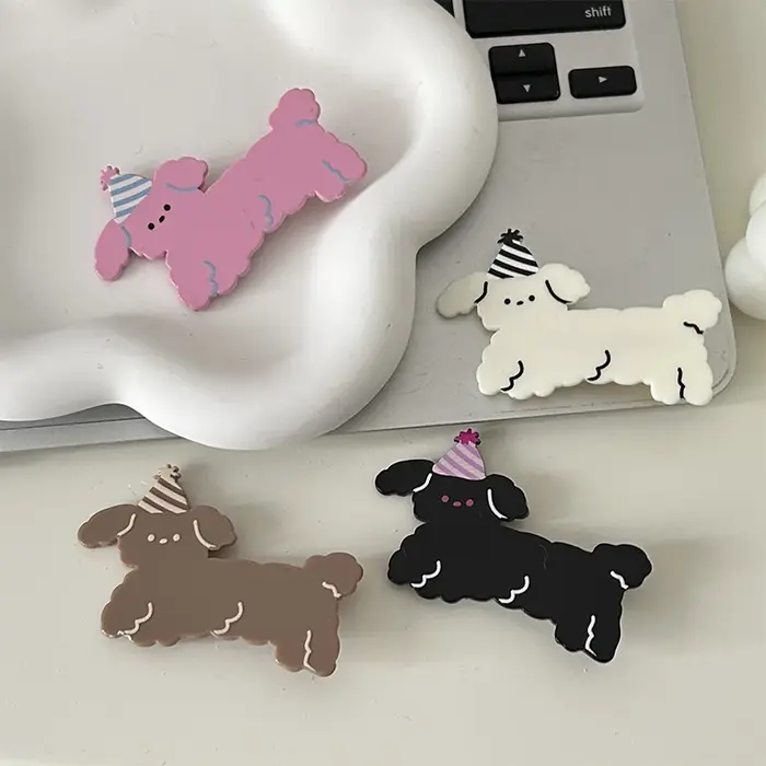 Pince à cheveux en acrylique de dessin animé mignon pour femmes et filles
