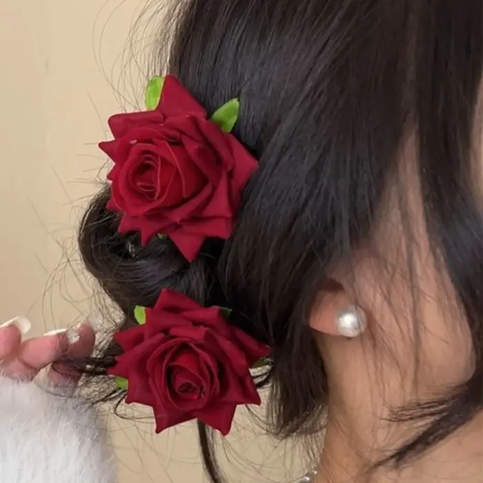 Pince à cheveux rose rouge pour femme