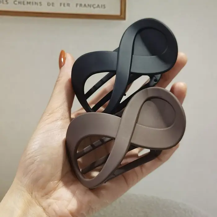 Pince à cheveux tendance PC Simple en forme de 8