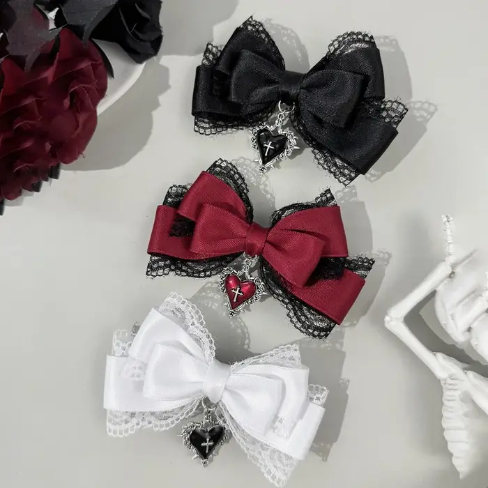 Pinces à cheveux gothiques Style Lolita