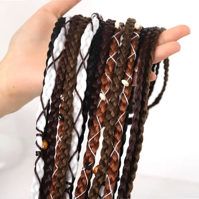 Extensions de cheveux synthétiques tressées à la main