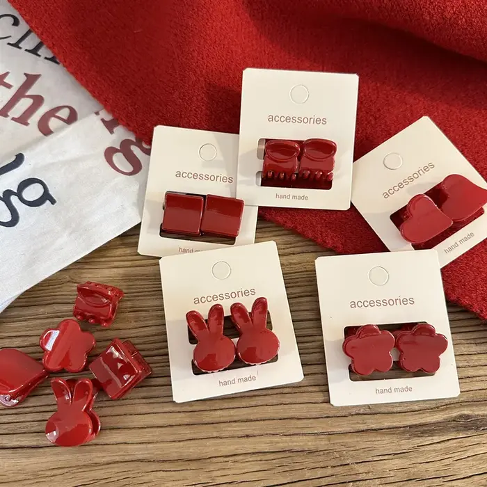 Pinces à cheveux rouges pour femmes
