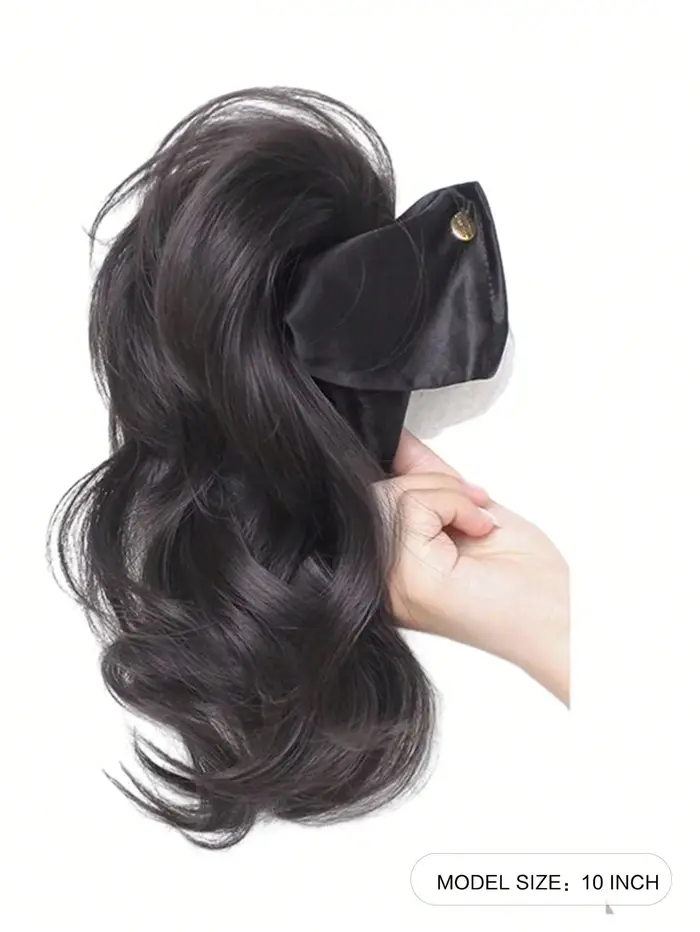 Extensions de queue de cheval ondulées avec accessoires noirs