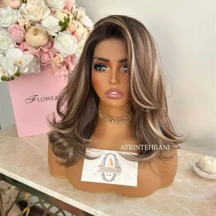 Perruque Lace Front Synthétique 13x4 à Raie Libre