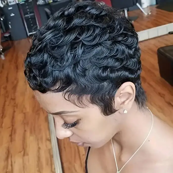 Perruque courte coupe pixie bouclée en cheveux humains brésiliens pour femmes noires, fabriquée à la
