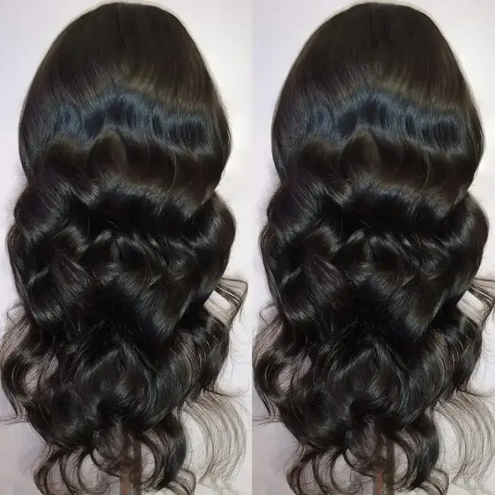 Nouvelles perruques synthétiques Body Wave 13*4 Lace Front