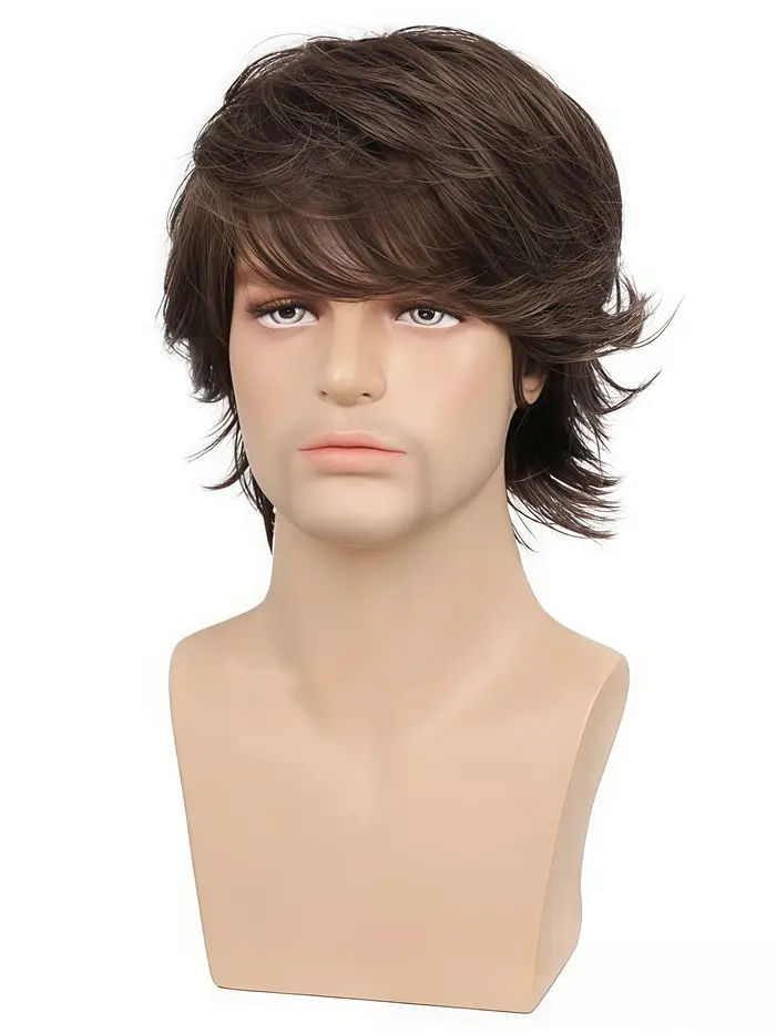 Perruque brune à couches coupées style loup pour hommes