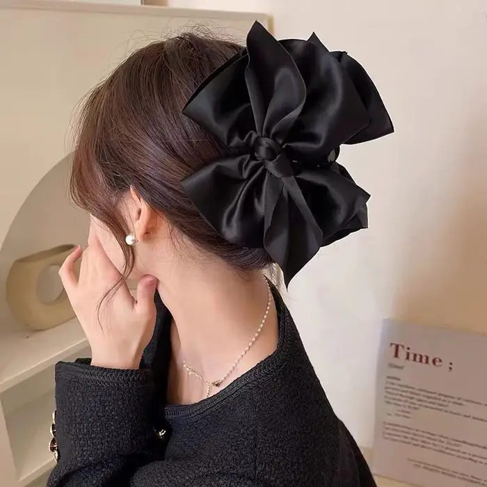 Pince à cheveux à gros nœud noir et blanc pour femmes