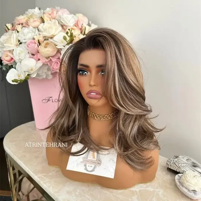 Perruque Lace Front Synthétique 13x4 à Raie Libre, Ligne de Cheveux Pré-épilée, Ombré Blond Brun ave