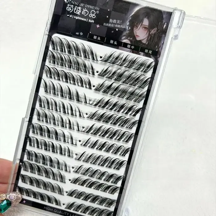 Faux cils effet œil de renard