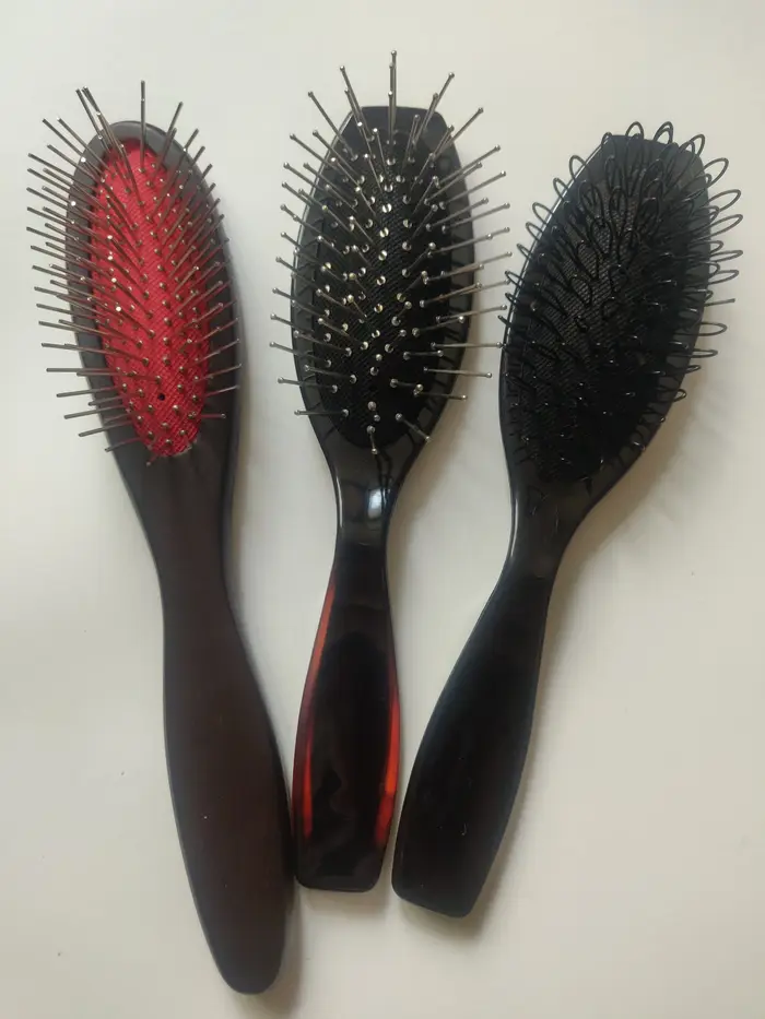 Peigne en acier avec manche en bois/peigne d'extension de cheveux