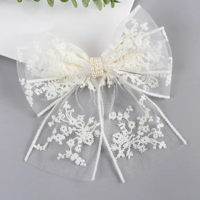 Pince à cheveux en dentelle avec nœud de fleur pour femmes, perles élégantes, épingles à cheveux bro