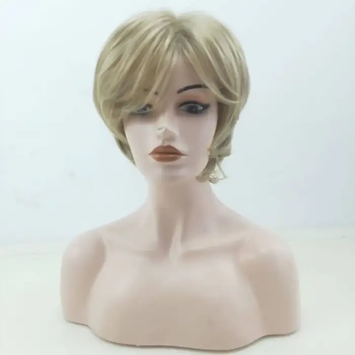 HAIRJOY perruque blonde courte avec frange