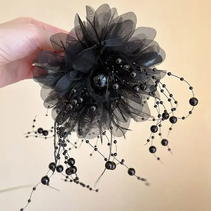 Pince à cheveux élégante à franges de plumes, accessoire tendance pour femme, pince bec de canard ch