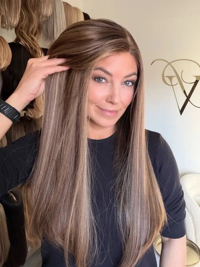Perruque Lace Front Wig synthétique lisse et naturelle
