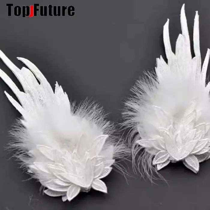 Pince à Cheveux Brodée en Plumes d'Ange