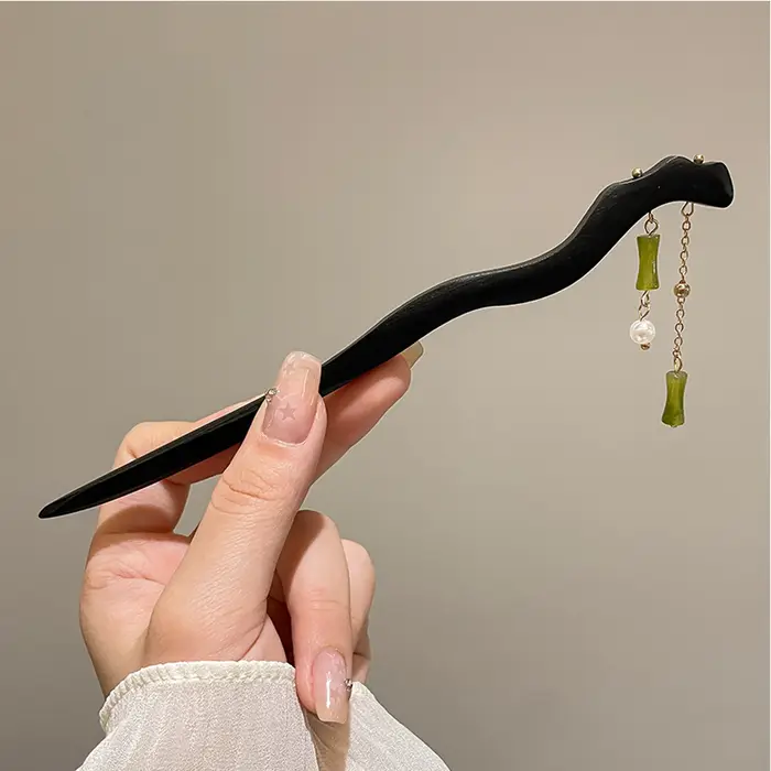Synthétique nouveau Style chinois pince à griffes longue queue de cheval bouclée naturel moelleux pe