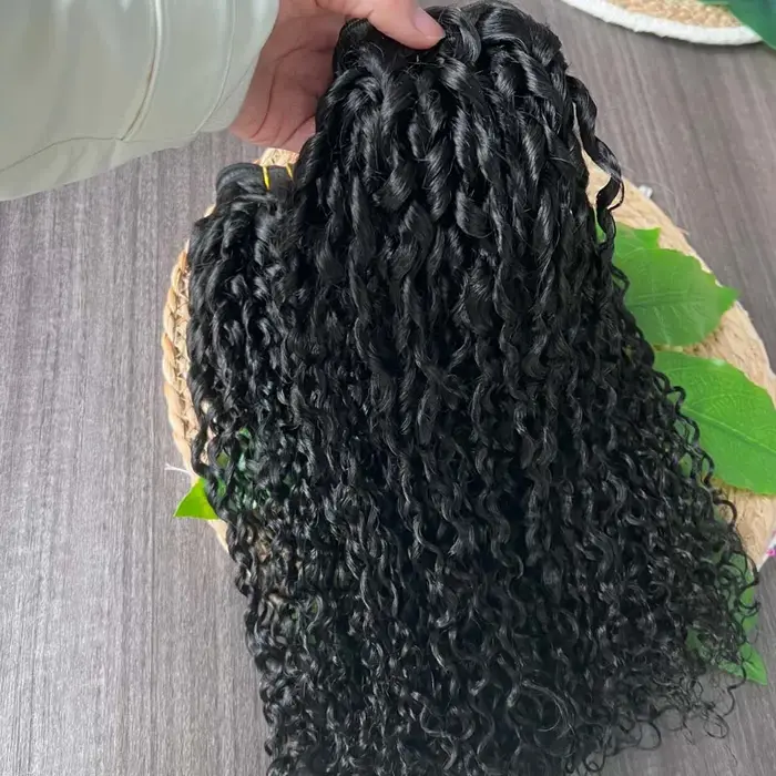 Lots de Cheveux Humains Bouclés Pixie Birmans en Gros avec Fermeture en Dentelle HD, Offre Spéciale