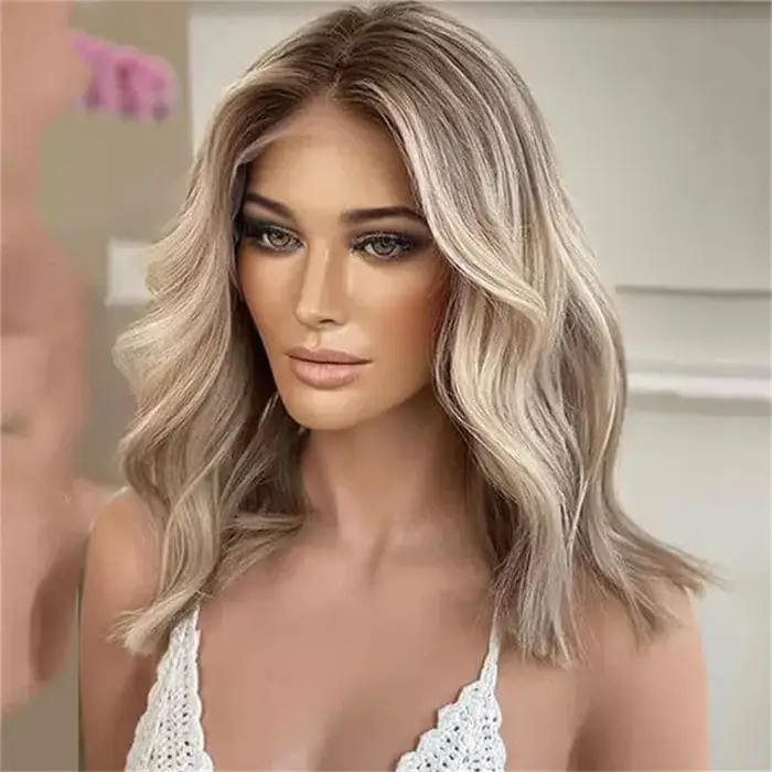 Perruque synthétique à dentelle HD courte ondulée de style bob avec mèches blond cendré ombré, perru