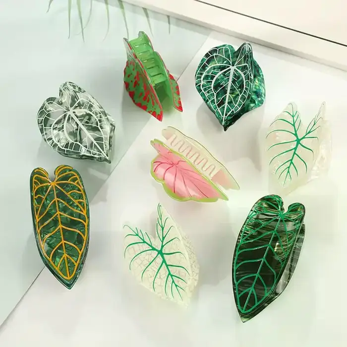 Pince à cheveux en acétate écologique motif feuilles de la série Forêt