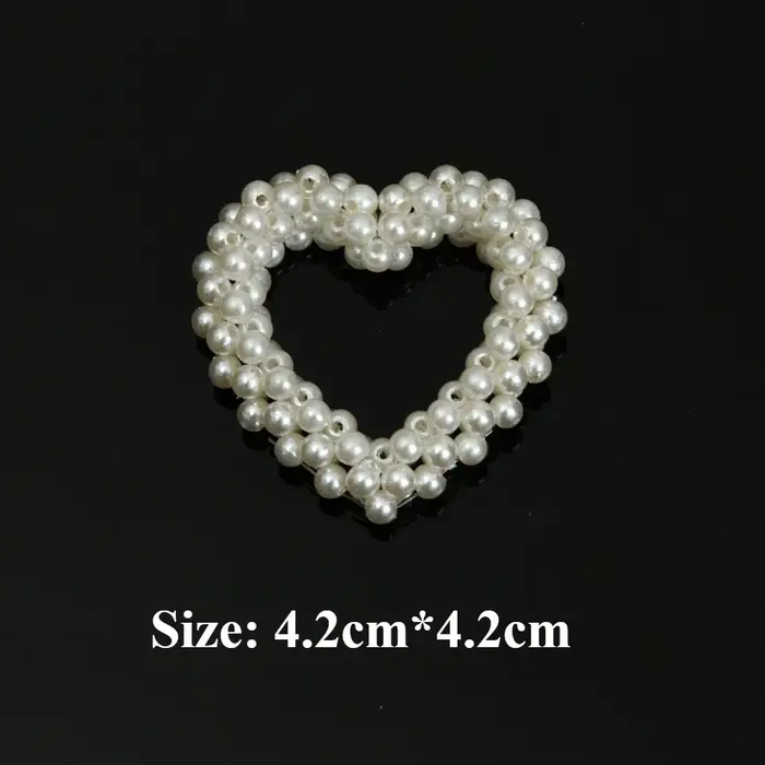 Coeur de perles tridimensionnel tissé à la main