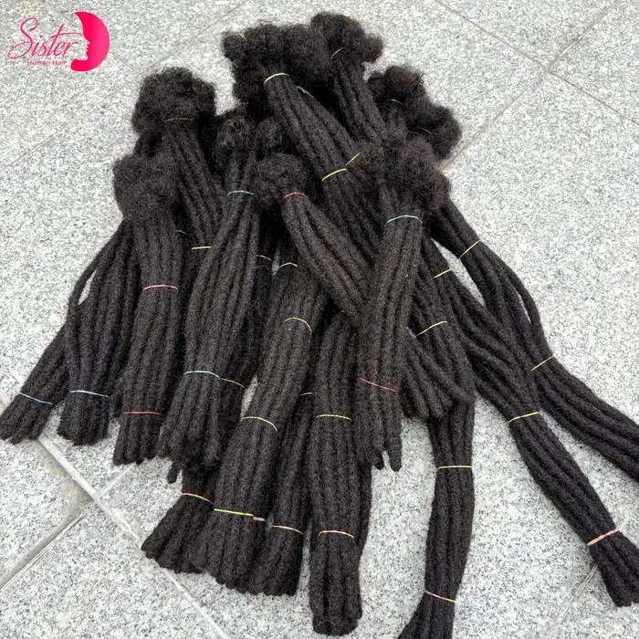 50 brins 8-14 pouces Extension Loc naturelle cheveux humains avec extrémités bouclées 100%
