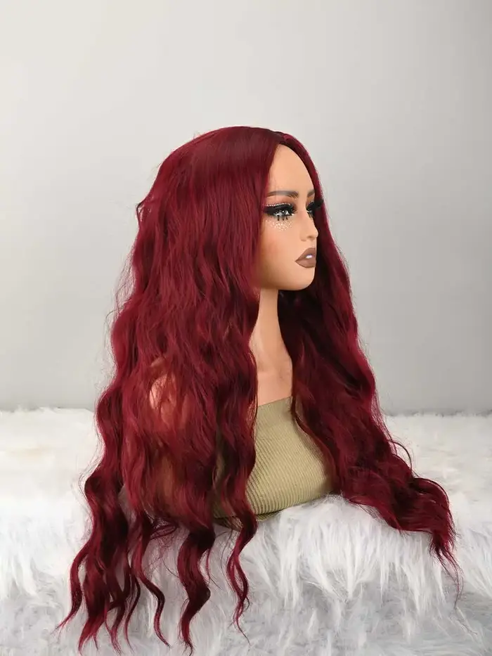 Perruque bordeaux avec frange pour femmes, longue perruque ondulée bordeaux, perruque rouge foncé, aspect naturel, perruque synthétique résistante à la chaleur, pour les fêtes