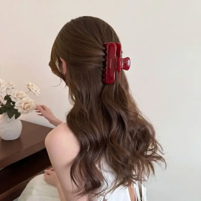 Pince à cheveux carrée de style coréen