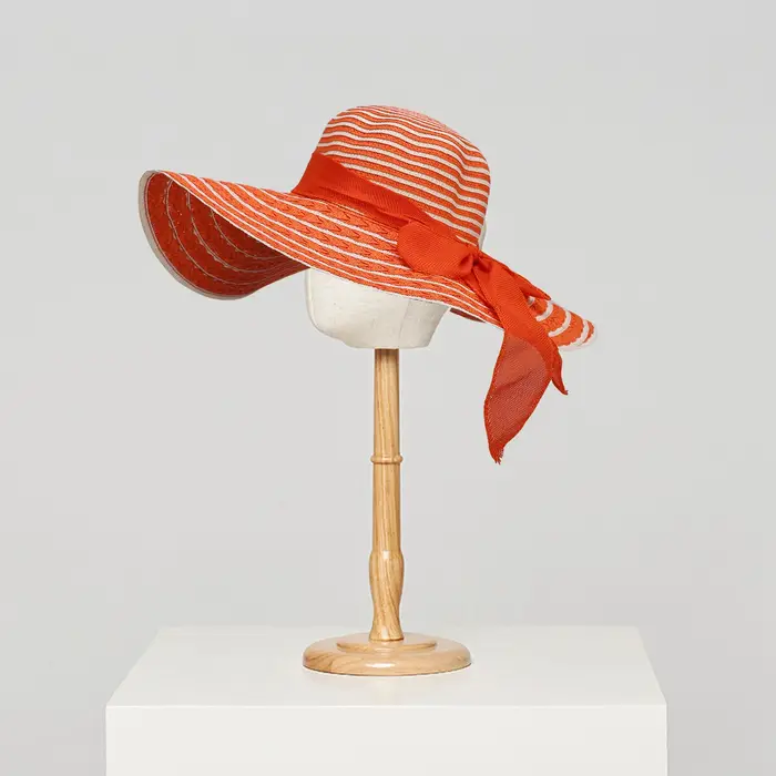 Présentoir de casquettes de perruque et de chapeaux pour enfants