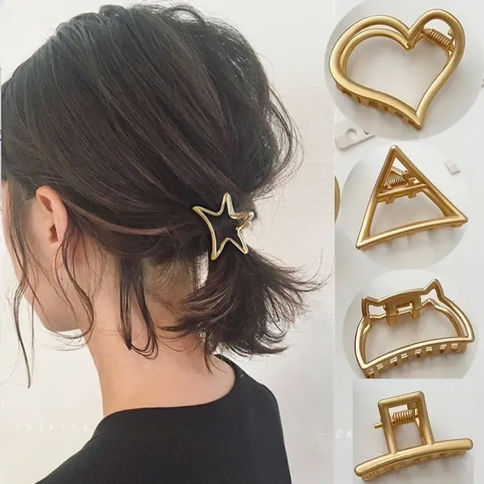 Pinces à cheveux en métal en forme de cœur creux