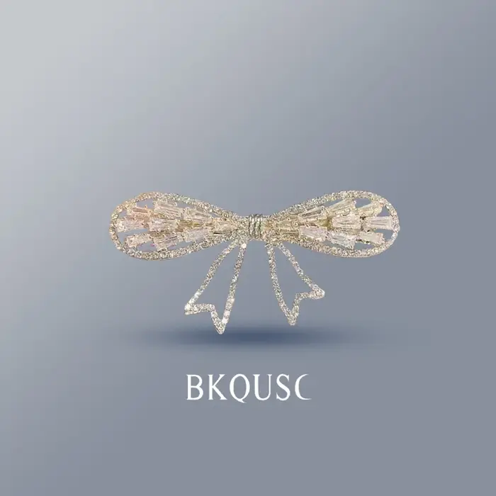 Pince à cheveux en strass pour femmes