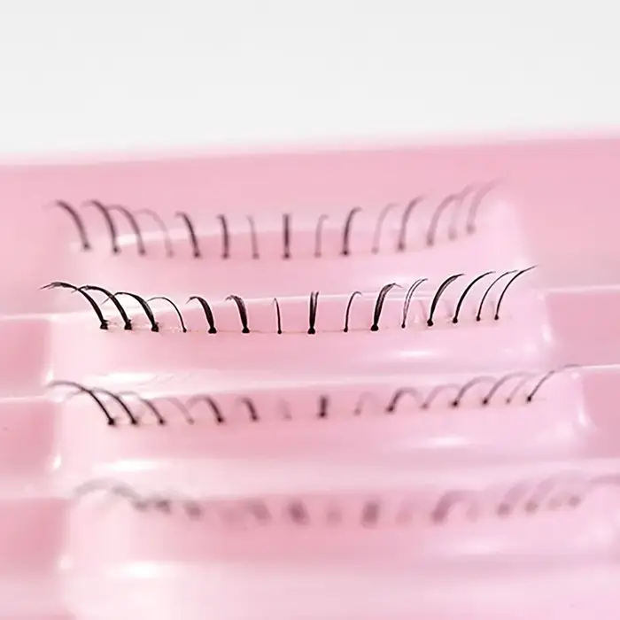 Faux cils inférieurs, maquillage naturel