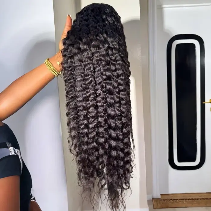 Perruque Lace Frontal Wig synthétique bouclée profonde de couleur noire