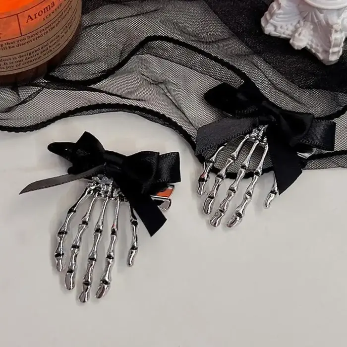 Pince à cheveux en forme de squelette d'araignée pour Halloween