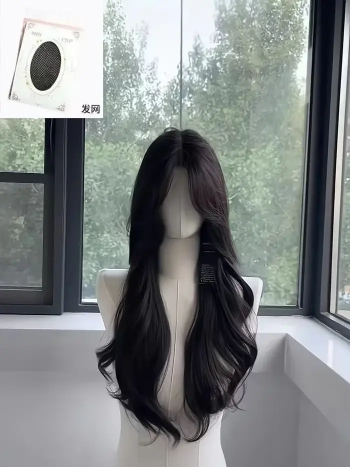 Perruque de cheveux longs noirs simulés pour femmes
