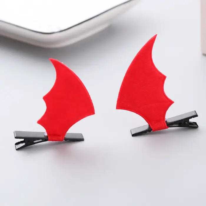 Pince à cheveux frange 3D avec ailes de chauve-souris douces