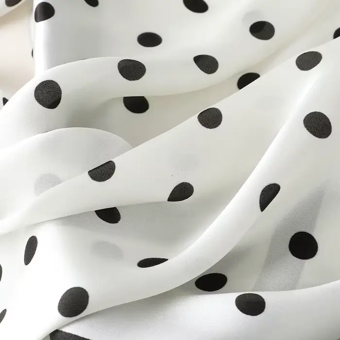 Dame cheveux Dot écharpe femme soie carré foulards bandeau pour femmes Bandana mode Foulard châles f