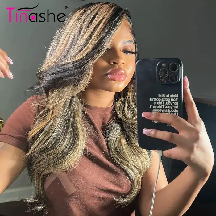 Tinashe Wear & Go rideau frange couches coupe mettre en évidence perruque sans colle vague de corps 