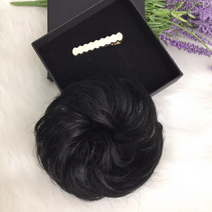 Nouveauté bouclés naturel cheveux humains Chignon Chignon Updo beignet vrais Extensions de cheveux b
