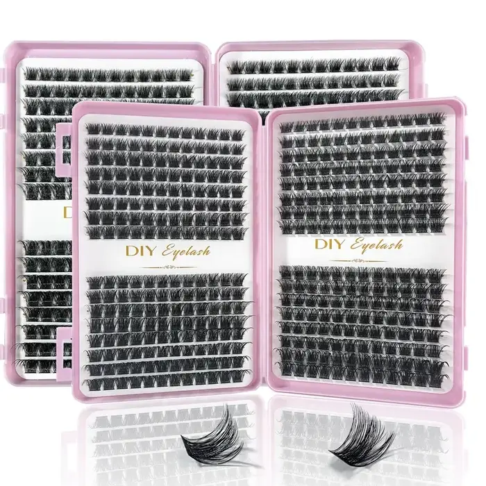 Un ensemble de 384 extensions de cils conçu pour sublimer les coins extérieurs des yeux