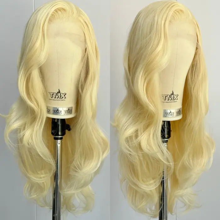 Perruque Lace Front Wig synthétique longue bouclée ondulée Blonde 613